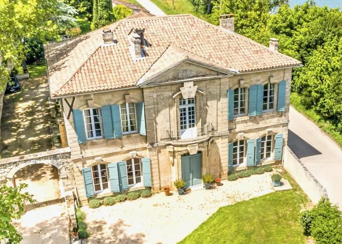 Domaine De Brancas And Petit Domaine De Brancas
