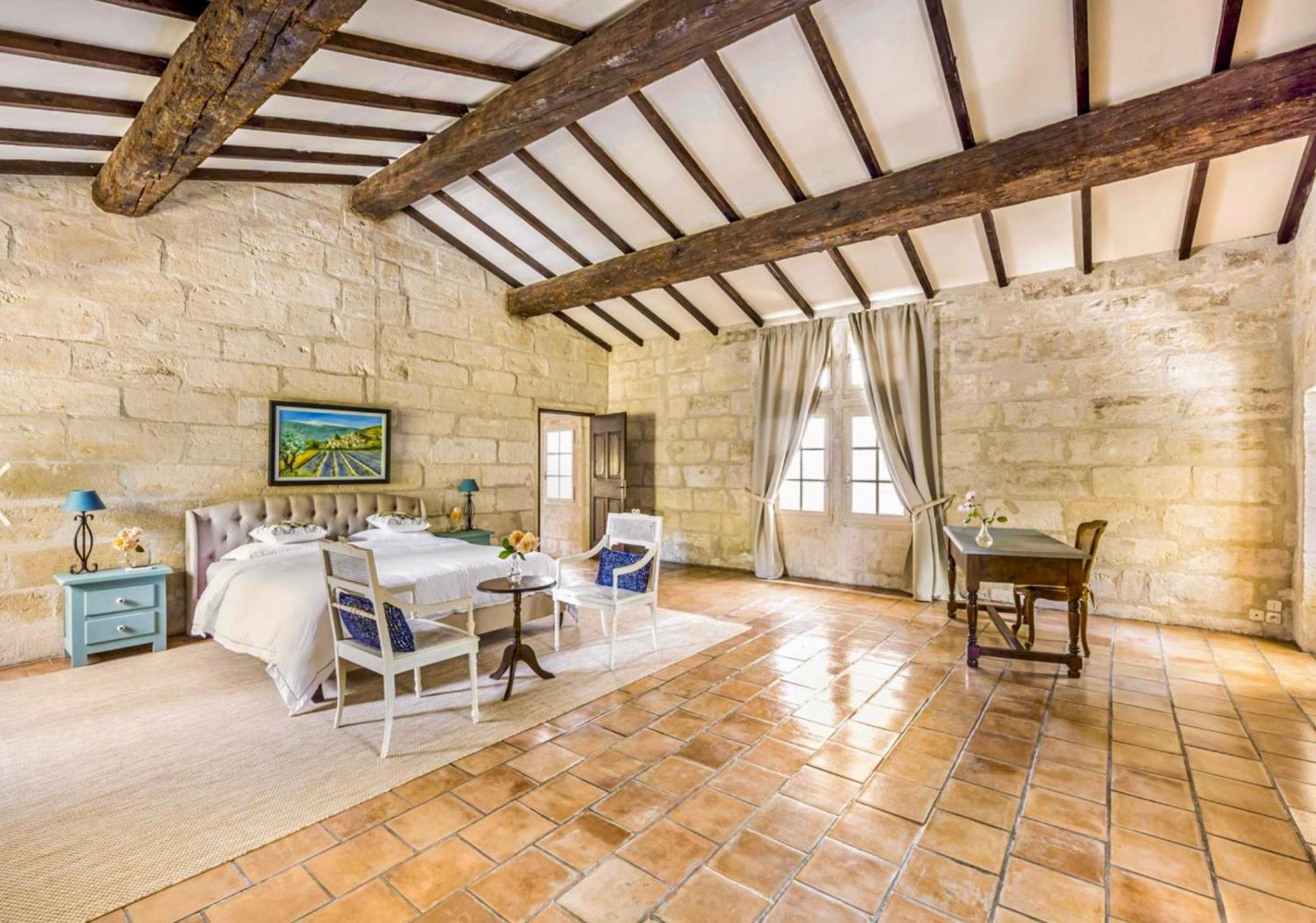Domaine De Brancas And Petit Domaine De Brancas * Beaucaire (Gard)